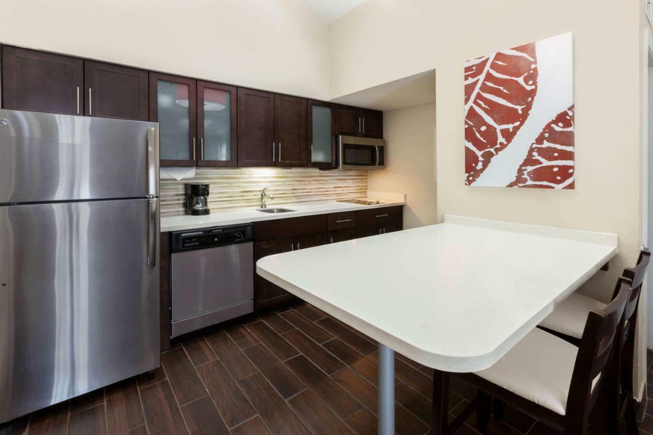 Hawthorn Suites By Wyndham Detroit Southfield Dış mekan fotoğraf